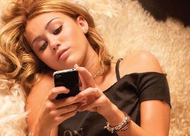 “LOL”, filme de Miley Cyrus, fracassa nas bilheterias