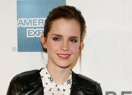 Emma Watson está fazendo aula de pole dance