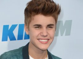 DNA de Justin Bieber vira pingente