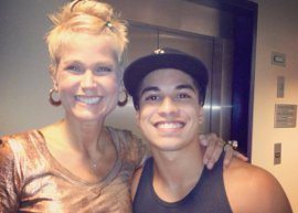 Douglas Sampaio tieta Xuxa no Projac