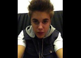 Justin Bieber se emociona e manda recado para fãs