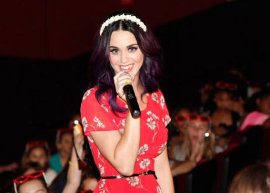 Katy Perry aparece de surpresa em sessão de Part Of Me