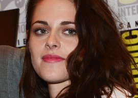 Kristen Stewart estaria morando com produtor Giovanni Agnelli