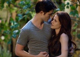 Saiu! Assista à prévia do trailer de "Amanhecer- parte 2"