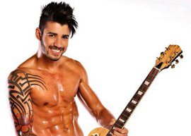 Gusttavo Lima dedica corpo sarado às fãs *-*