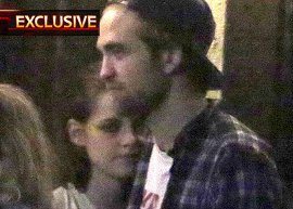 Robert Pattinson e Kristen Stewart aparecem juntos pela primeira vez após traição