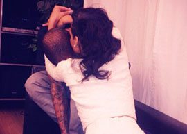 Rihanna publica foto de Chris Brown no Instagram
