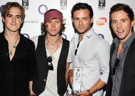 Ouça música inédita do McFly: "Cherry Cola"!