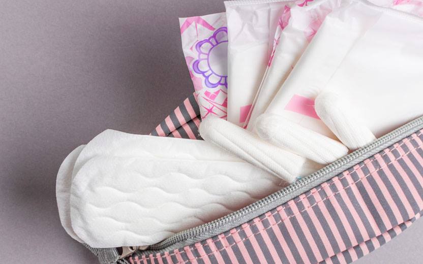Tire suas dúvidas sobre a primeira menstruação