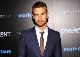 Fotos de Theo James, de "Divergente"