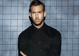 Calvin Harris despista sobre affair com Taylor Swift em programa de rádio