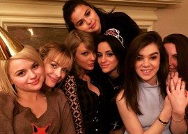 Camila Cabello comemora aniversário com Taylor Swift e Selena Gomez