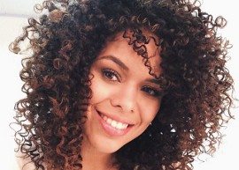 Rayza Nicácio fala sobre cabelos cacheados