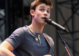 Shawn Mendes apresenta "Stitches" no The Tonight Show com Jimmy Fallon