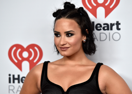 15 frases do livro da Demi Lovato que podem ajudá-la com os problemas do dia a dia!