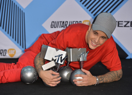 EMA 2015: Saiba tudo que rolou na premiação e veja os vídeos das apresentações!