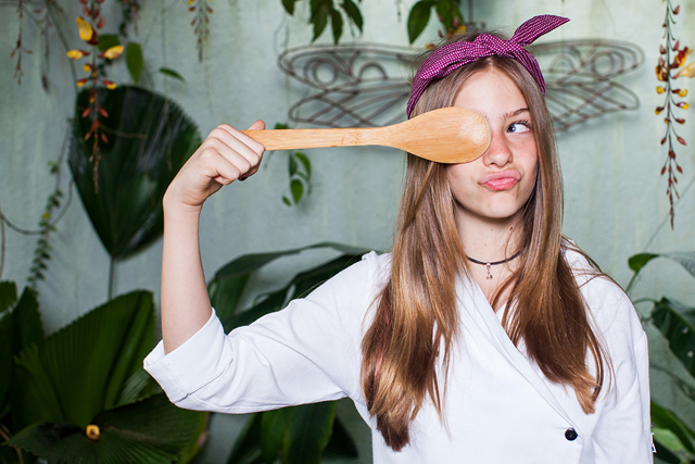 Valentina, do MasterChef Junior, estreia canal no YouTube