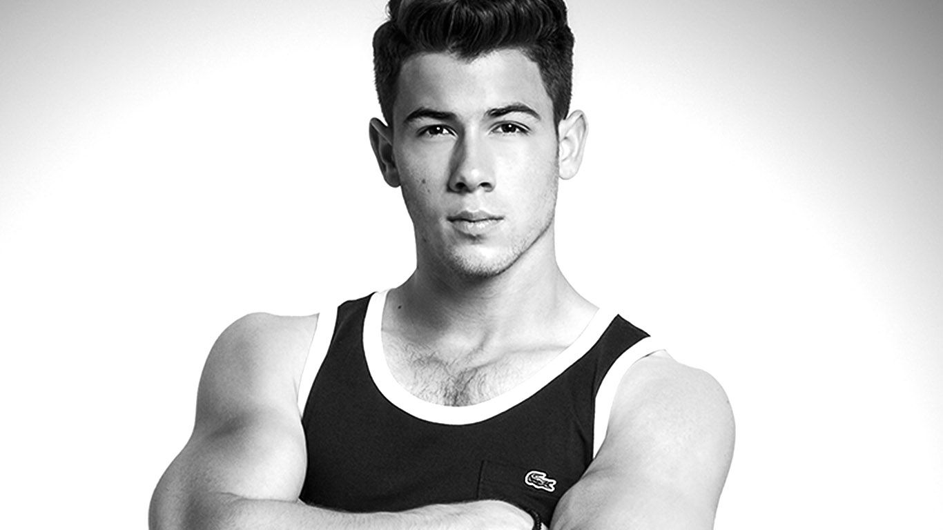 Vaza nova música de Nick Jonas. Ouça "24th Hour"
