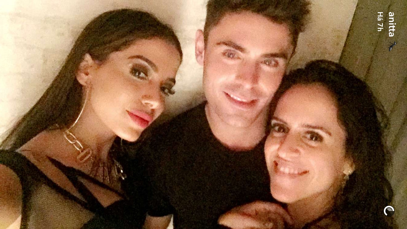 Anitta e Zac Efron