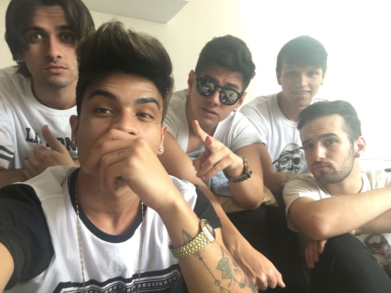 Integrantes da banda Slow
