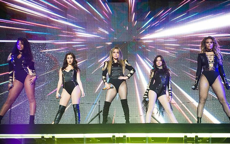 fifth harmony no palco de um show