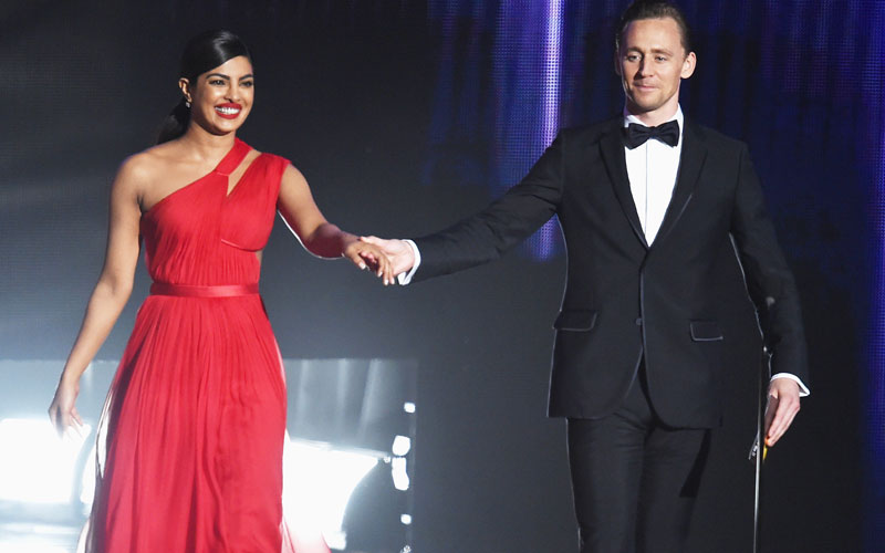 Tom Hiddleston e nova namorada