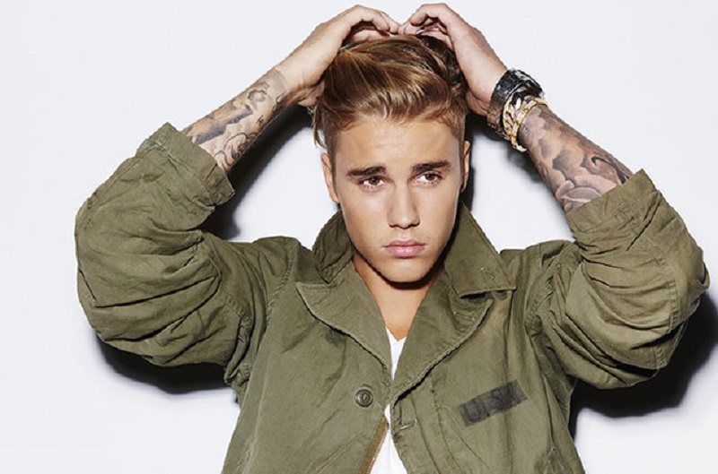 Justin Bieber trabalhando em algo especial