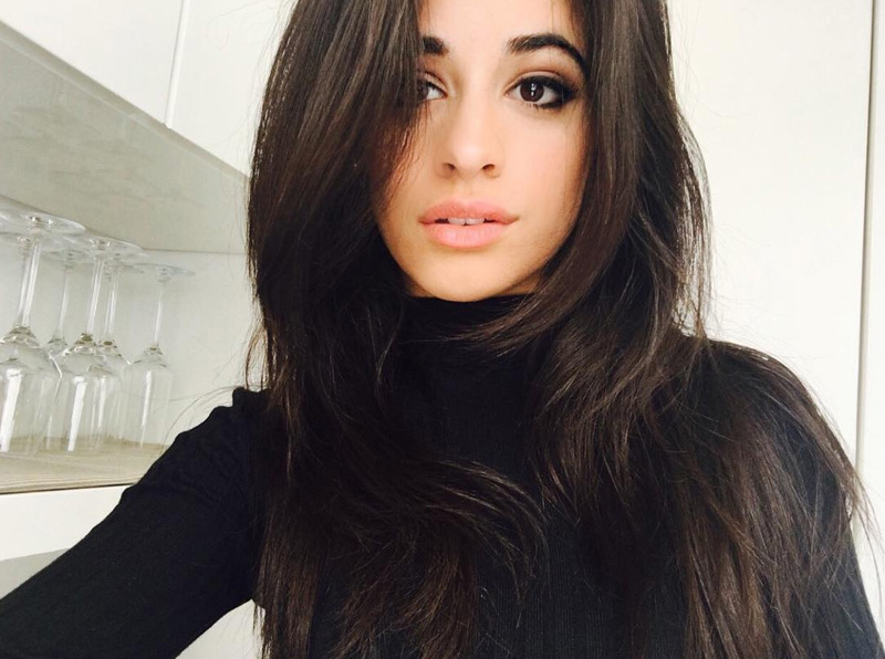 Primeiro single solo de Camila Cabello deve sair em abril de 2017, diz site