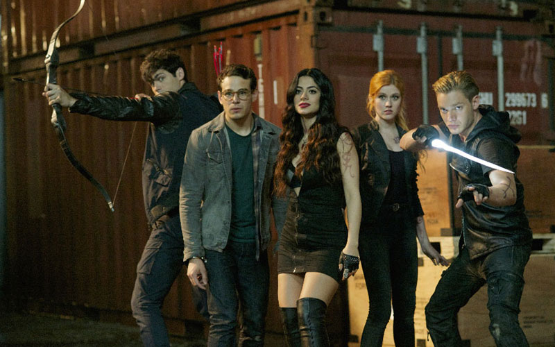shadowhunters elenco