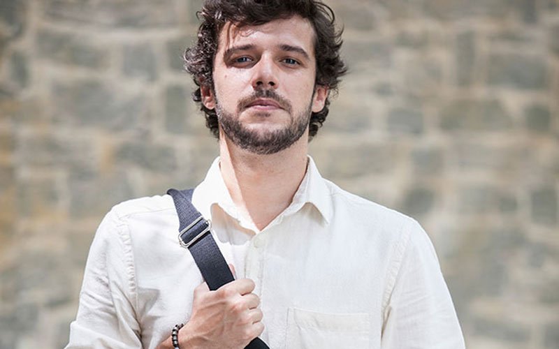 Jayme Matarazzo estreia hoje em Malhação