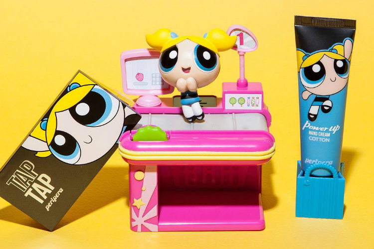 linha de maquiagem Meninas Superpoderosas