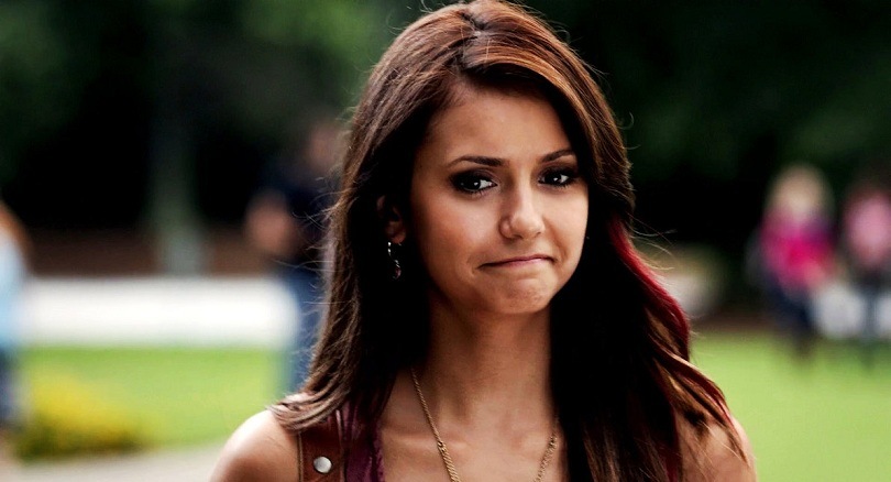 Nina Dobrev em cena de The Vampire Diaries