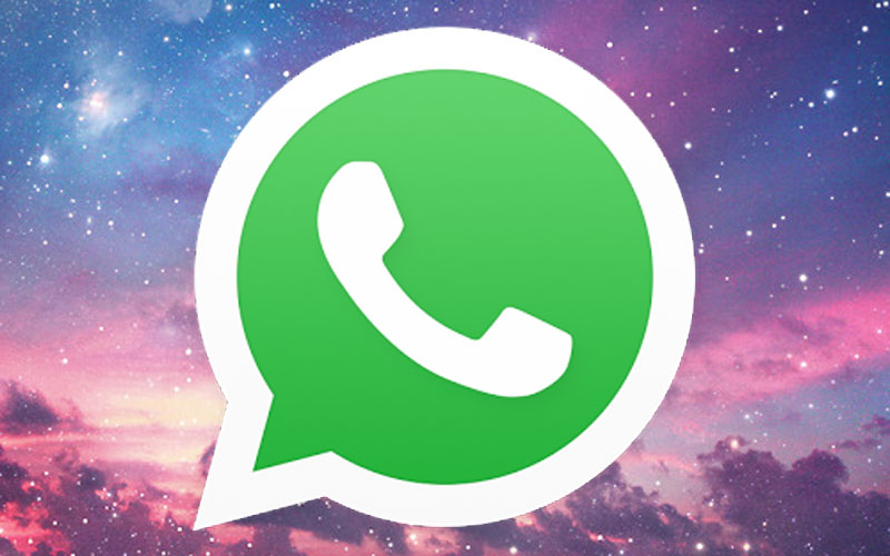 Logo do Whatsapp em um céu rosa
