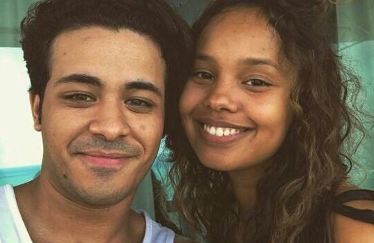 Tony e Jessica de 13 Reasons Why em selfie!