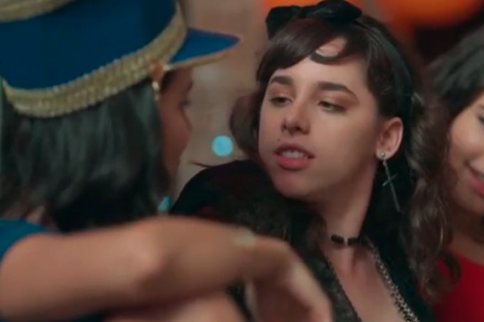 Beijo lésbico em Malhação!