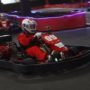 Danieele andando de kart