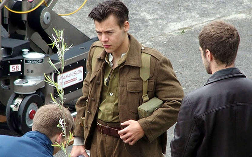 Harry Styles em cena de Dunkirk