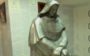 Estátua de Giorgano Bruno prata no quarto de Bruno Borges