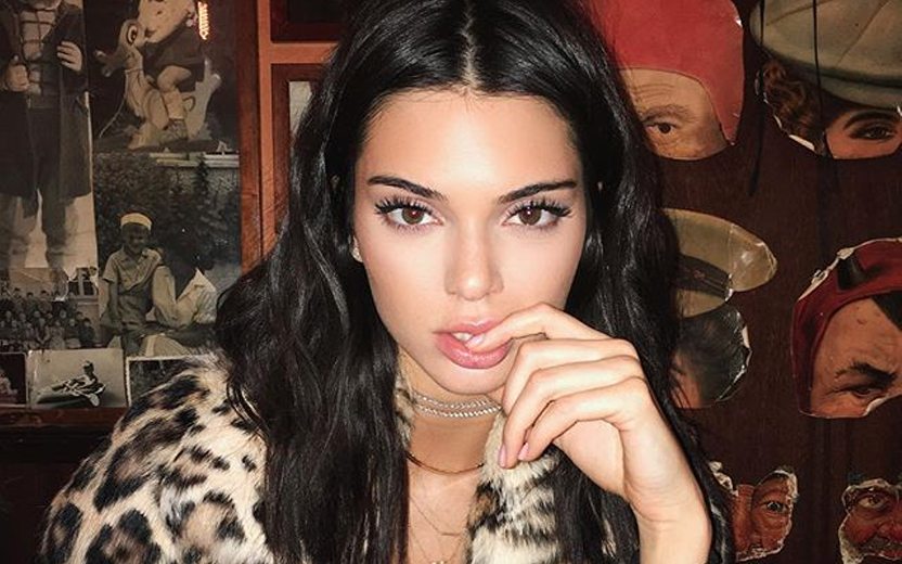 casaco de onça faz parte do closet da Kendall Jenner