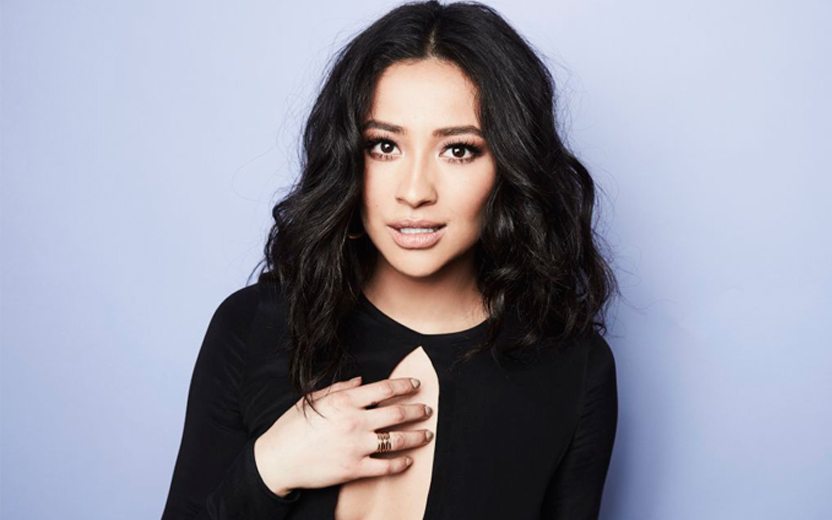 Shay Mitchell revela a única coisa que ela não sentirá falta em Pretty Little Liars