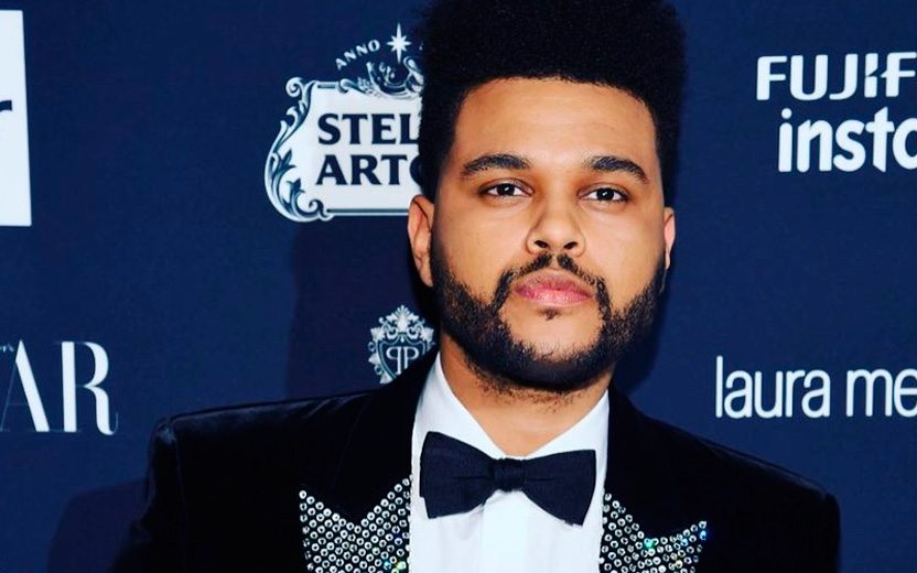 The Weeknd deixa todas as redes sociais em vermelho! O que será que vem por aí?