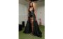 IZA: cantora, compositora e PODEROSÍSSIMA! Inspire-se na gata com 15 looks lacradores!
