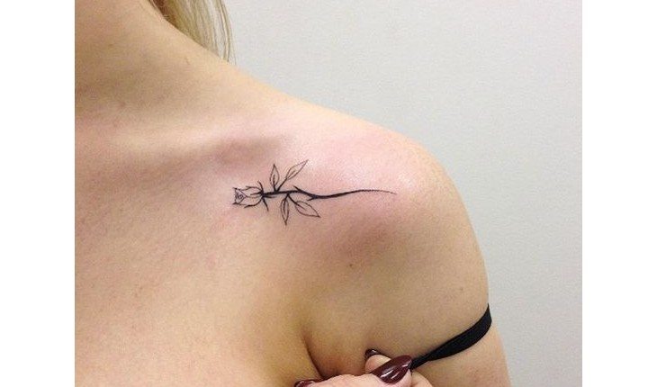 tatuagens de flores delicadas