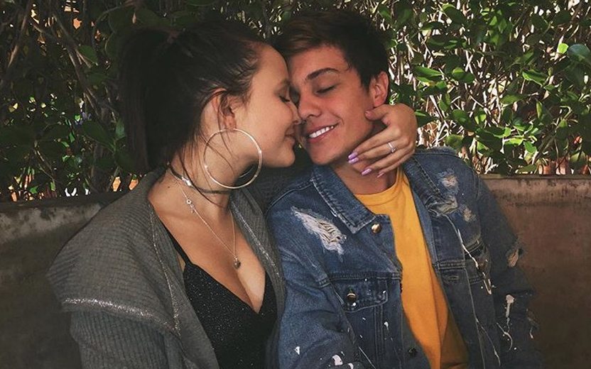 Larissa Manoela e o namorado