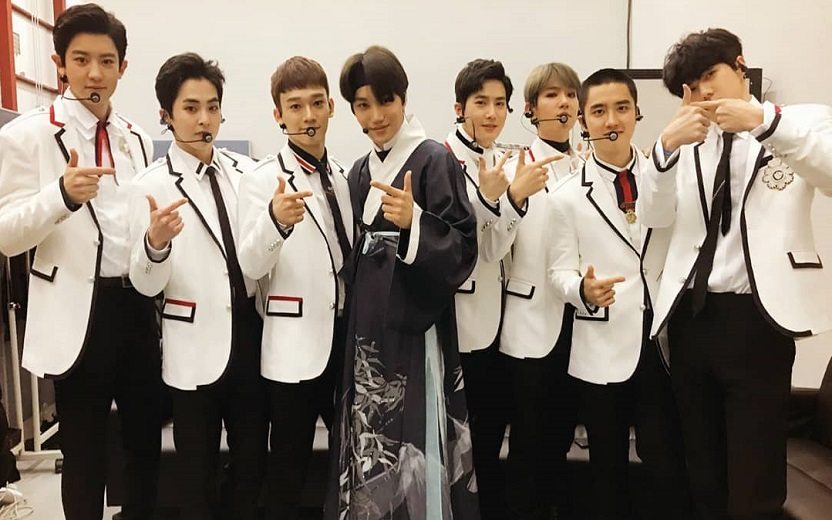 exo e cl na cerimônia da encerramento das olimpíadas de inverno