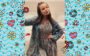 Larissa Manoela: Larissa usando jaqueta