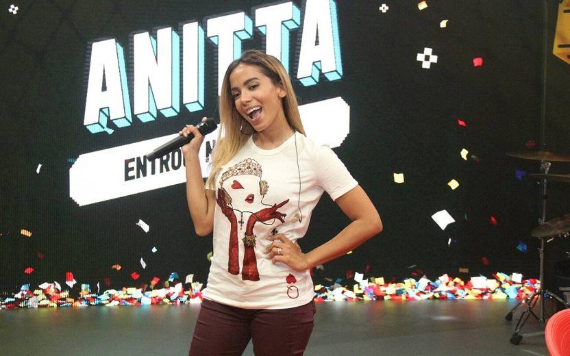 Anitta Entrou no Grupo