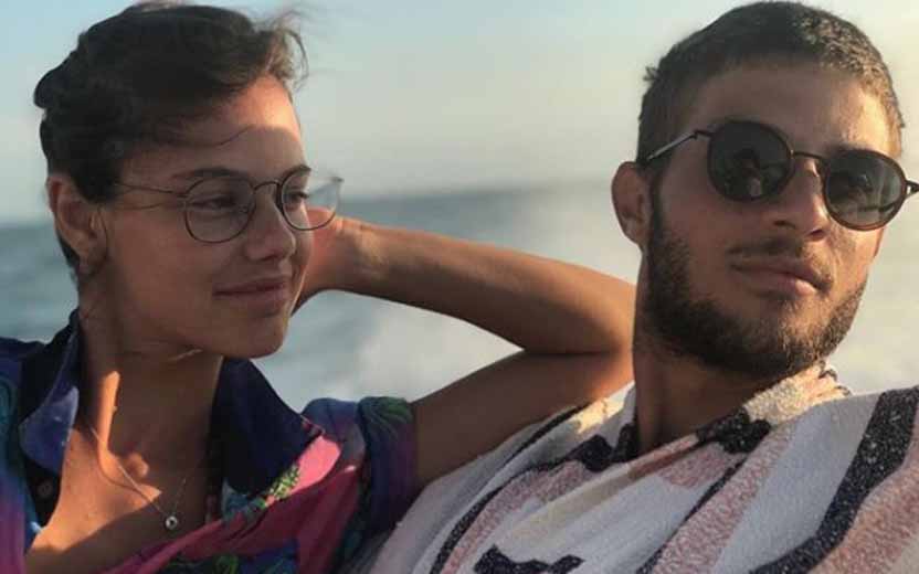 chay suede e laura