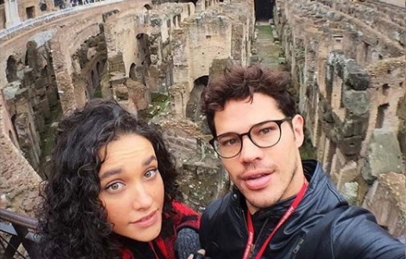 José Loreto mostra Débora Nascimento amamentando Bella
