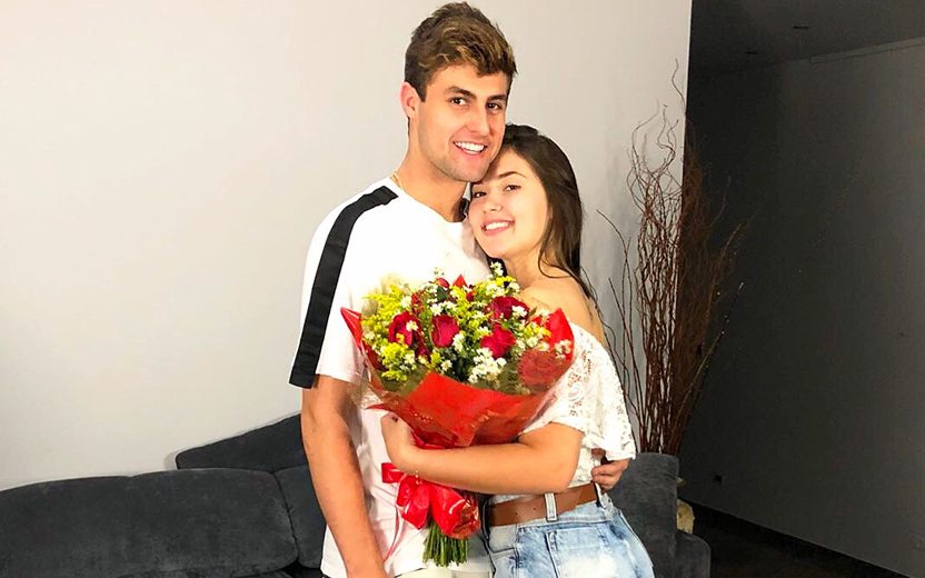 Rezende está namorando com Virginia Fonseca
